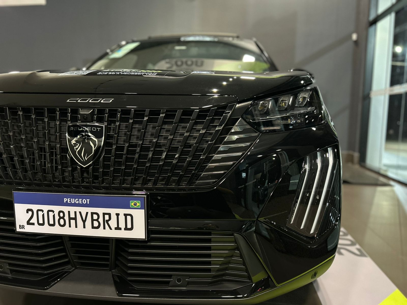 Peugeot-2008-2008 GT 1.0 Turbo Hibrido Aut.