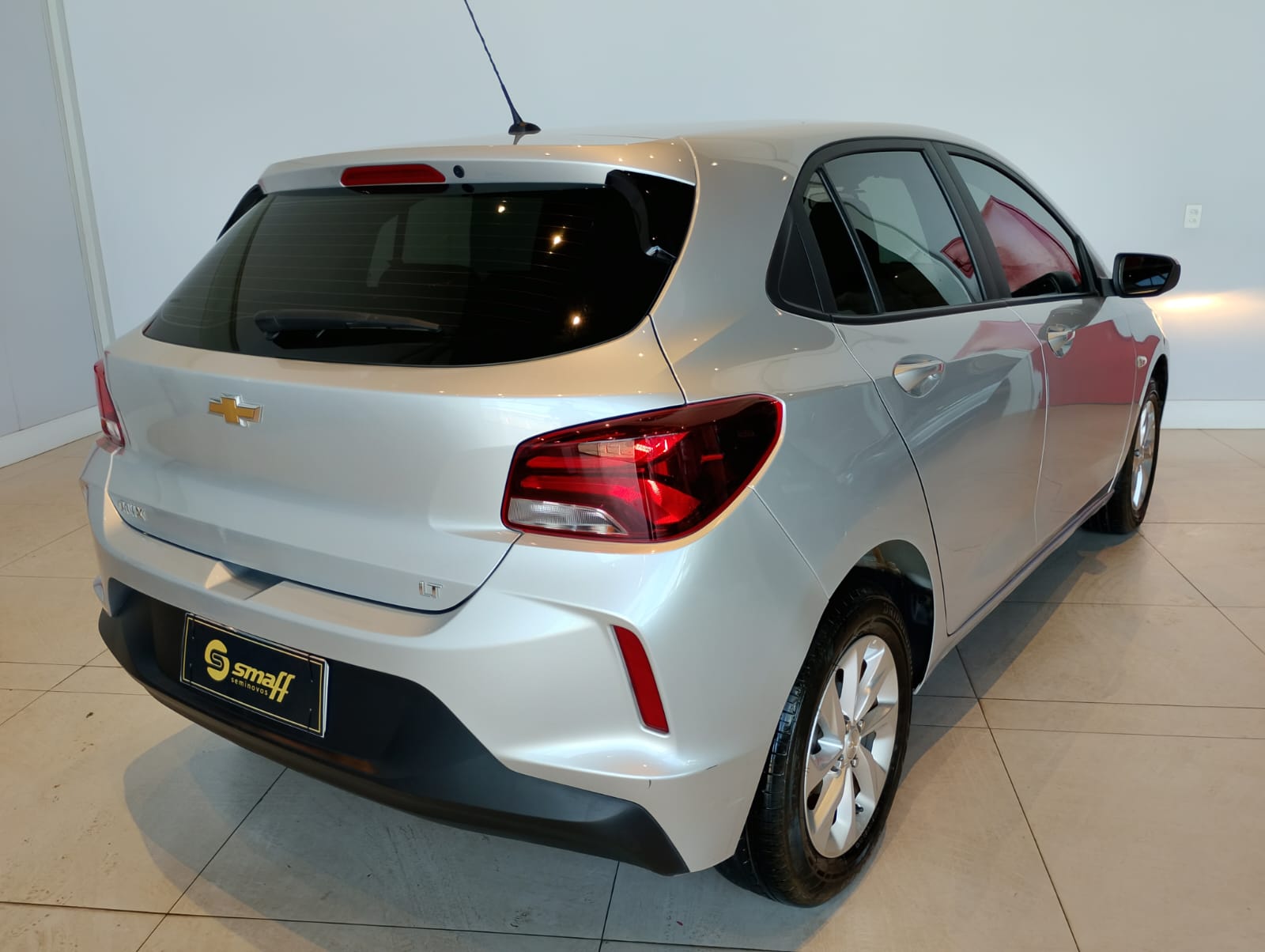 GM - Chevrolet-ONIX-ONIX 1.0 LT FLEX MANUAL