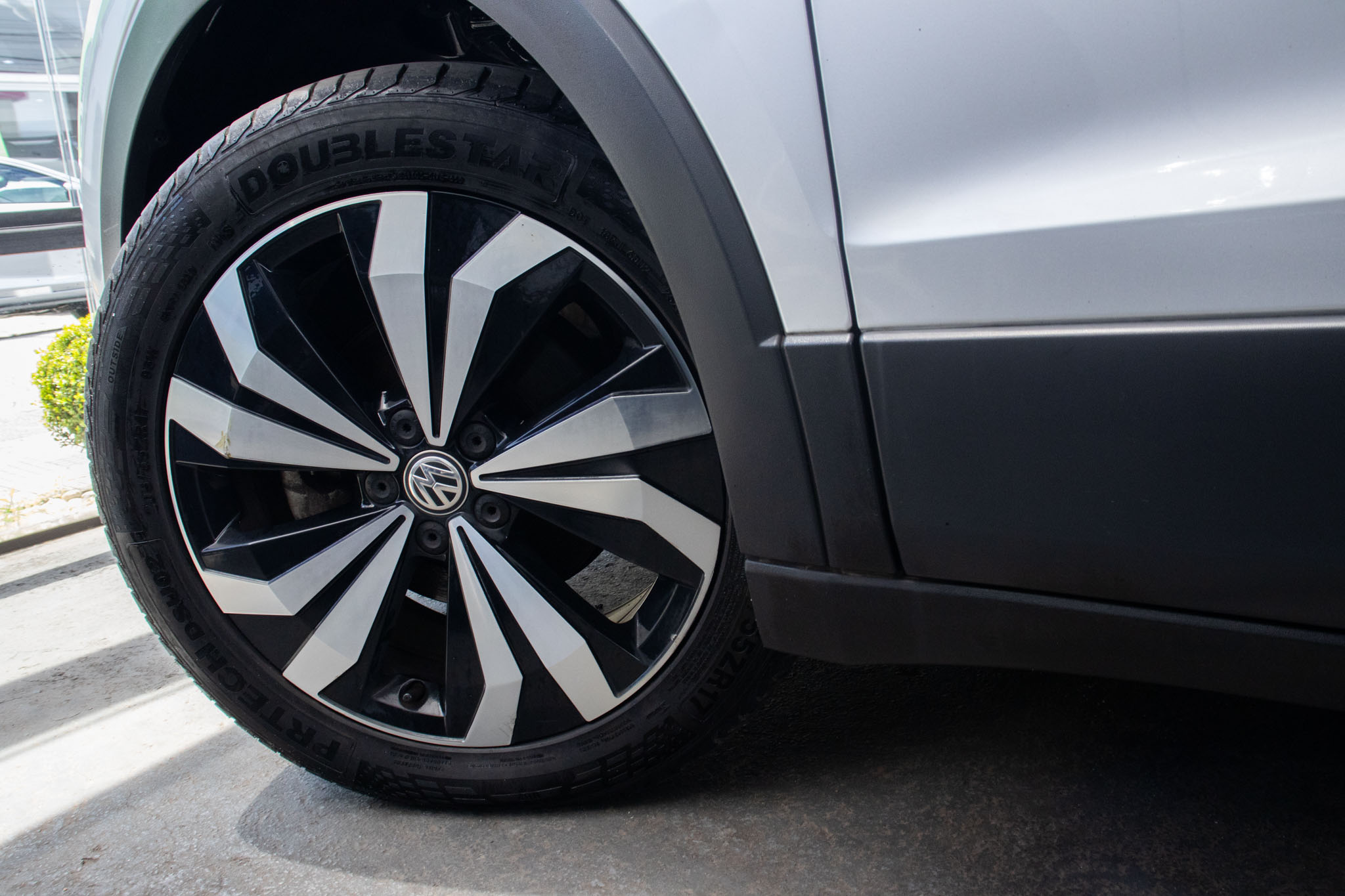 VW - Volkswagen-T-Cross-T-Cross Comfor. 200 TSI 1.0 Flex 5p Aut.