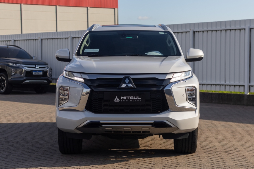 Mitsubishi-PAJERO SPORT-2.4 16V MIVEC TURBO DIESEL LEGEND AWD AUTOMÁTICO