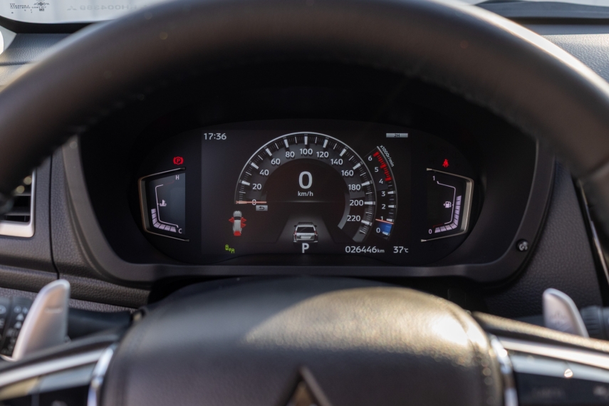 Mitsubishi-PAJERO SPORT-2.4 16V MIVEC TURBO DIESEL LEGEND AWD AUTOMÁTICO