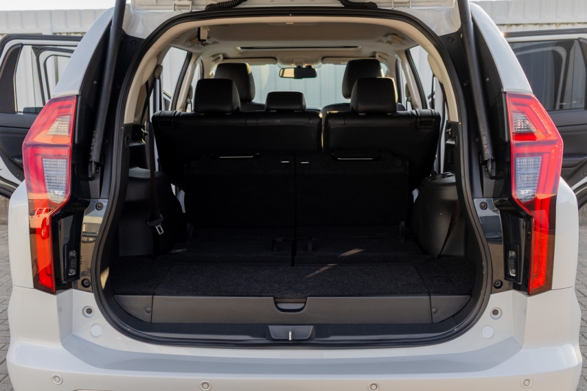 Mitsubishi-PAJERO SPORT-2.4 16V MIVEC TURBO DIESEL LEGEND AWD AUTOMÁTICO