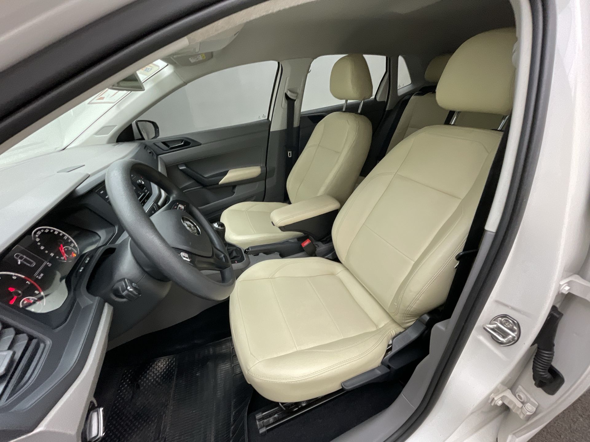 Polo 1.0 Flex 12V 5p