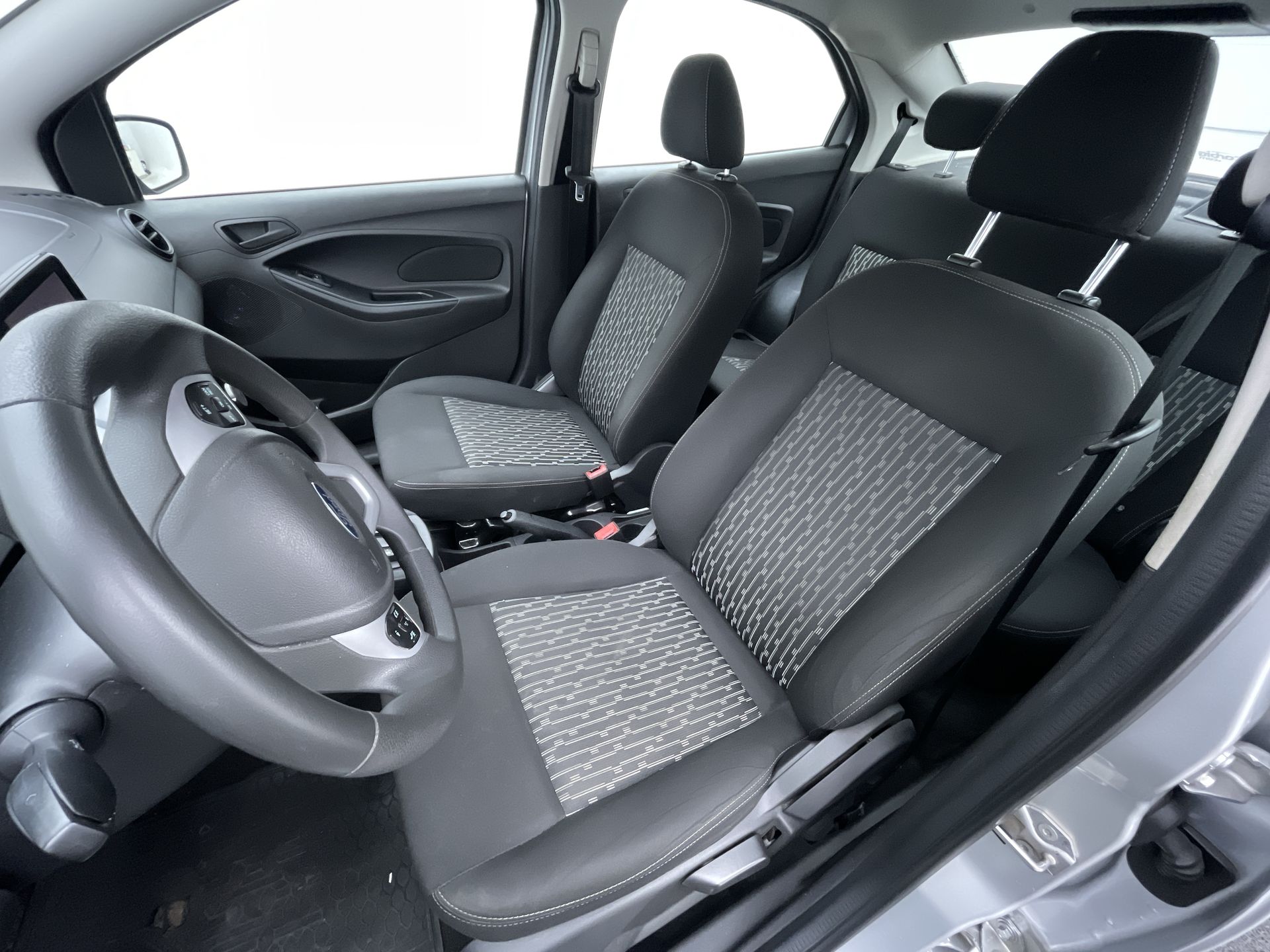 Ka 1.5 Sedan SE 12V Flex 4p Aut.