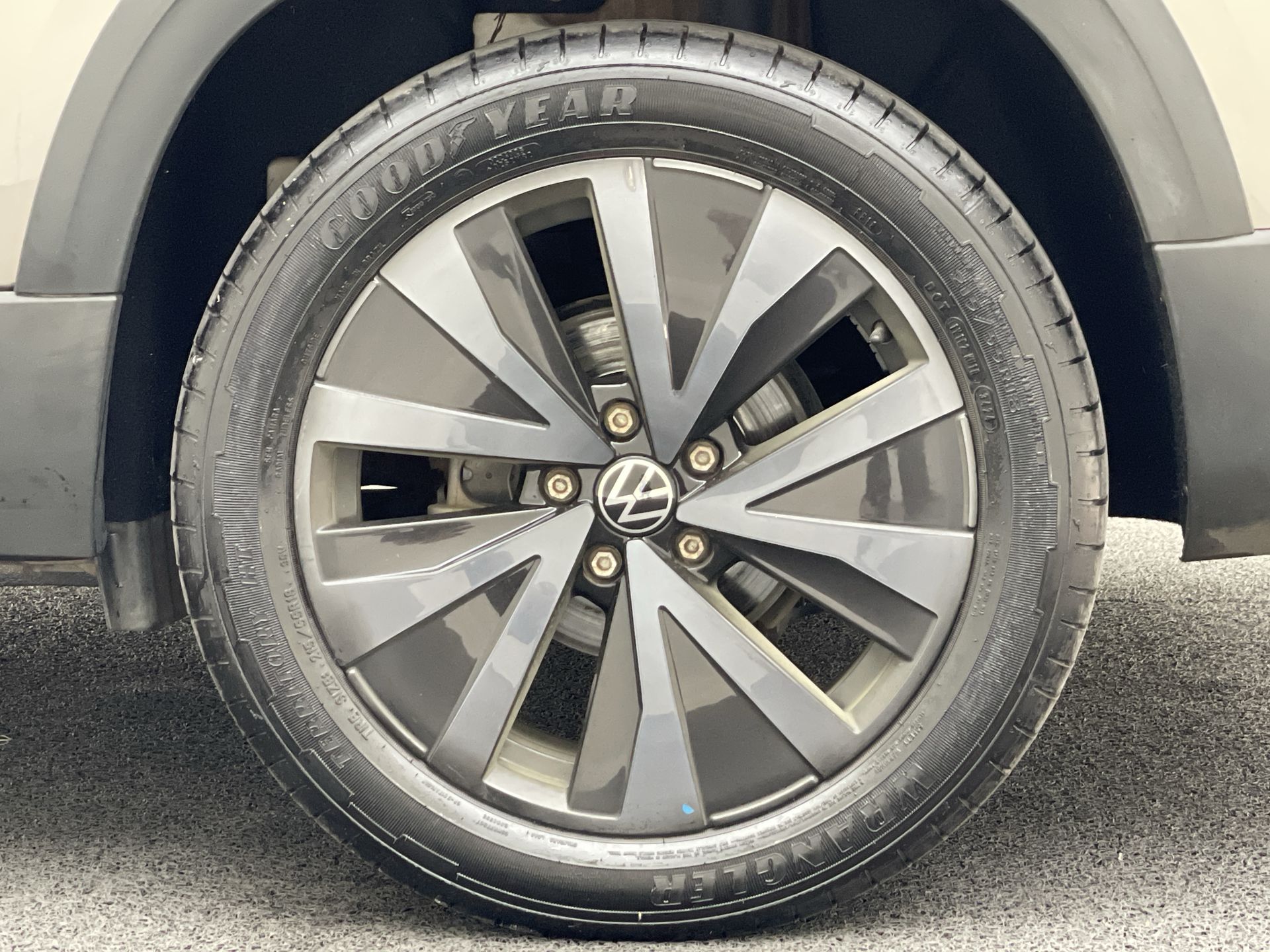 TAOS Highline 1.4 250 TSI Flex Aut.