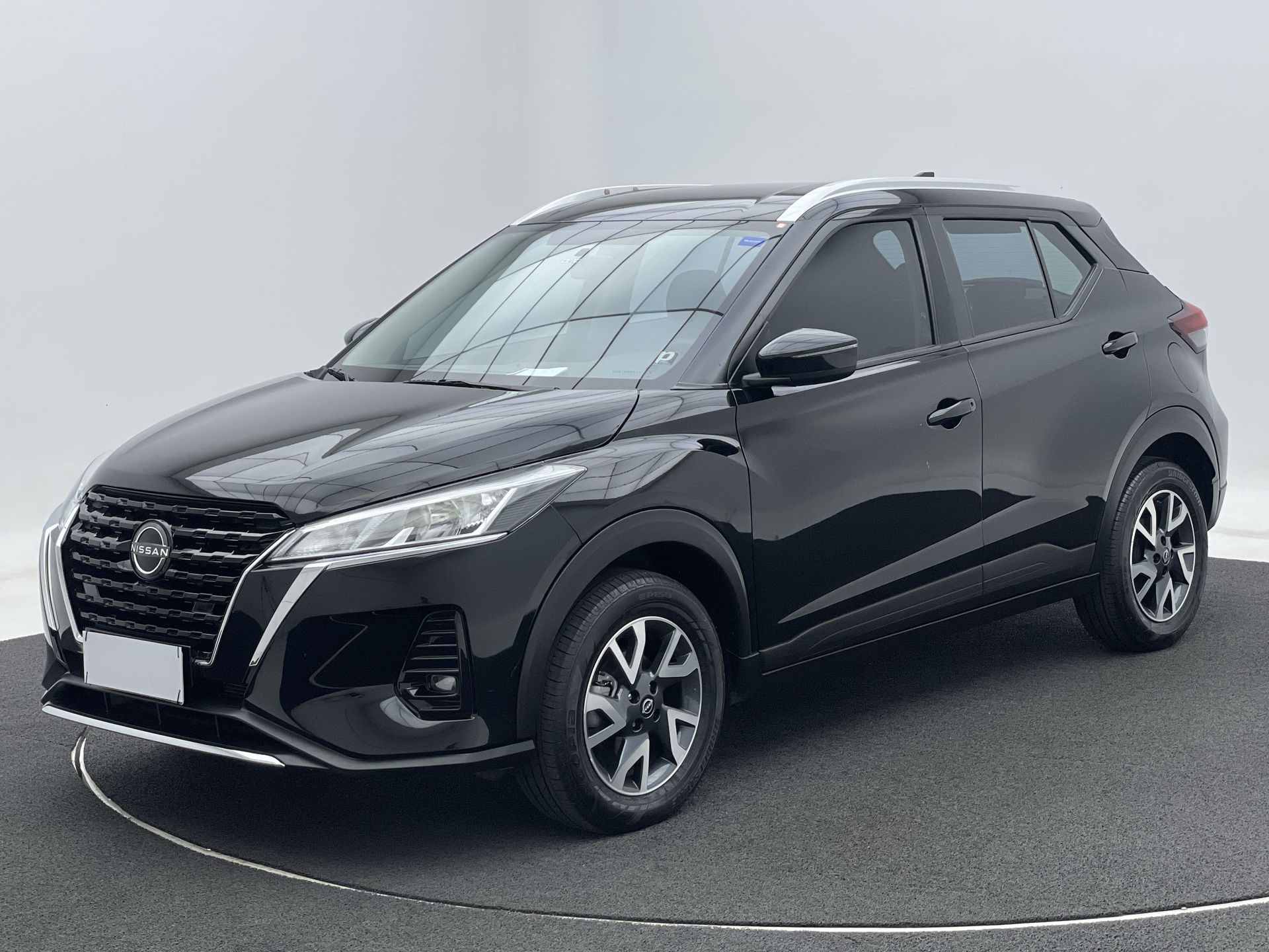 KICKS Sense 1.6 16V Flex Aut.