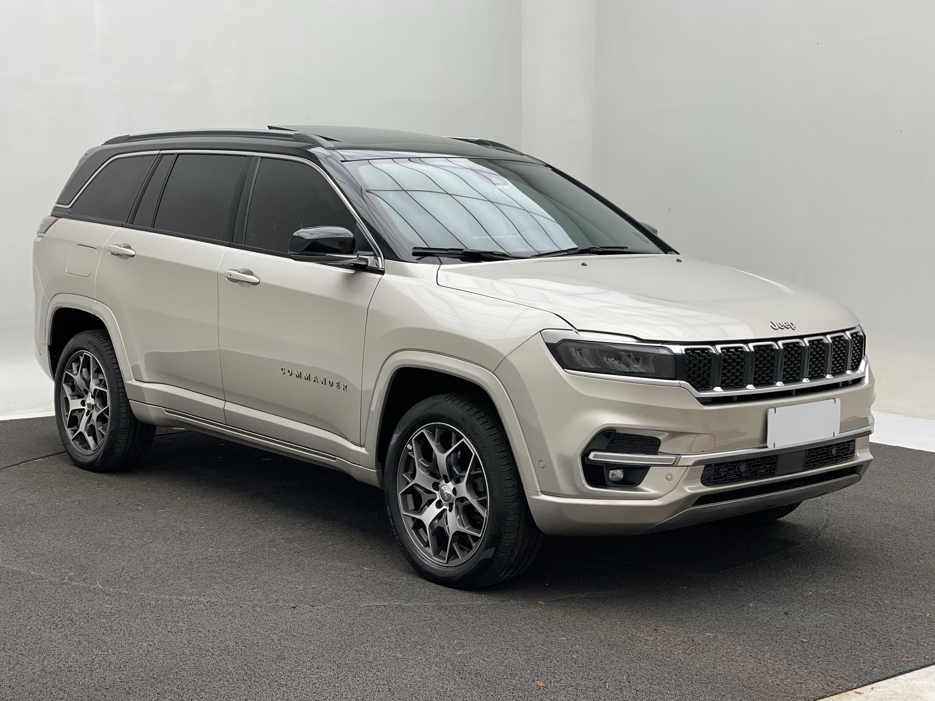 Commander Overl. TD380 2.0 4x4 Die. Aut.