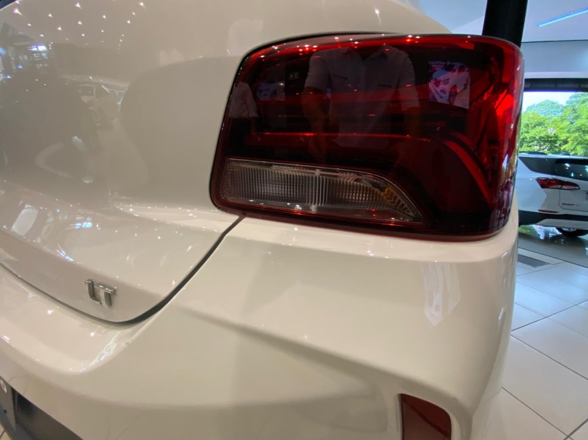 GM - Chevrolet-ONIX-1.0 FLEX LT MANUAL