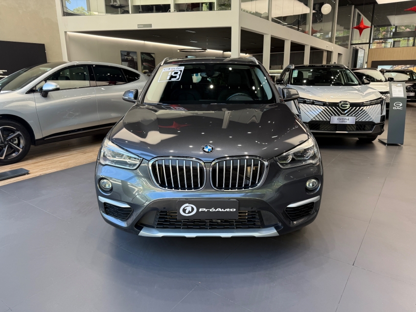 BMW-X1-2.0 16V TURBO ACTIVEFLEX SDRIVE20I 4P AUTOMÁTICO
