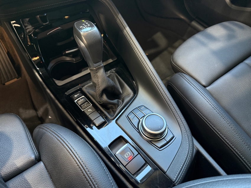 BMW-X1-2.0 16V TURBO ACTIVEFLEX SDRIVE20I 4P AUTOMÁTICO