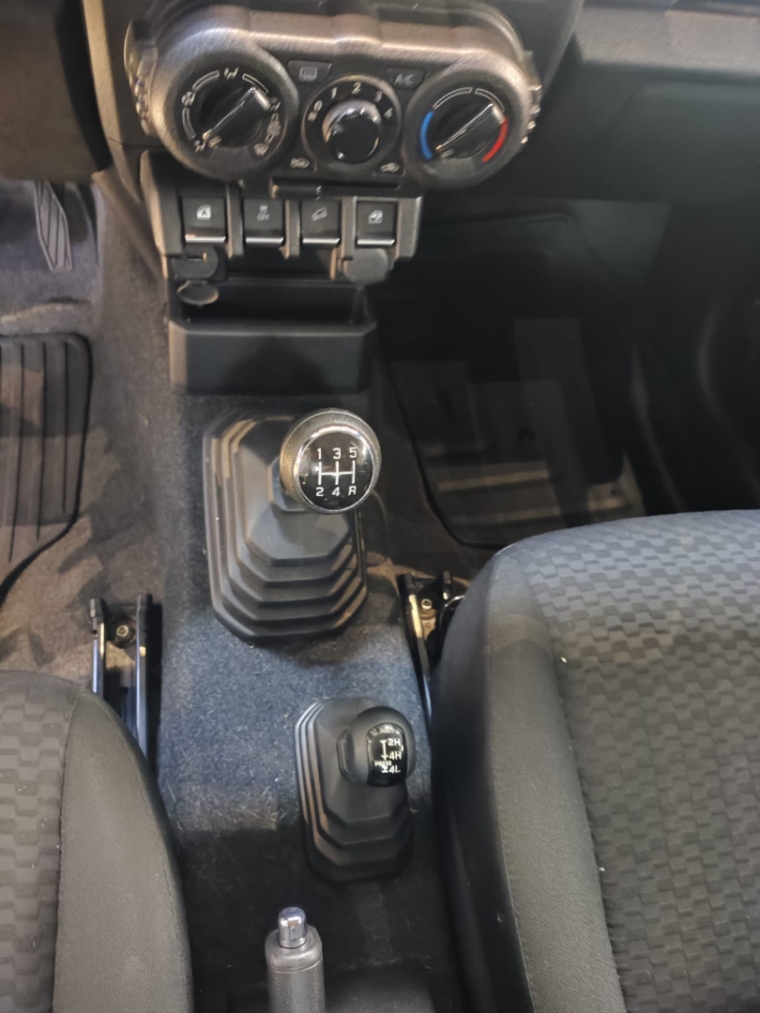 Suzuki-JIMNY-1.5 GASOLINA SIERRA 4YOU 4X4 MANUAL