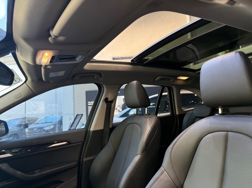 BMW-X1-2.0 16V TURBO ACTIVEFLEX SDRIVE20I 4P AUTOMÁTICO