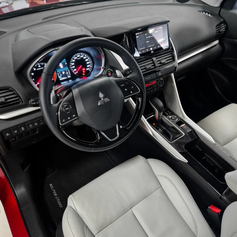Mitsubishi-ECLIPSE CROSS-1.5 MIVEC TURBO GASOLINA HPE-S S-AWC CVT