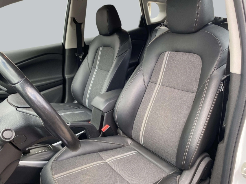 GM - Chevrolet-TRACKER-1.2 TURBO FLEX LTZ AUTOMÁTICO