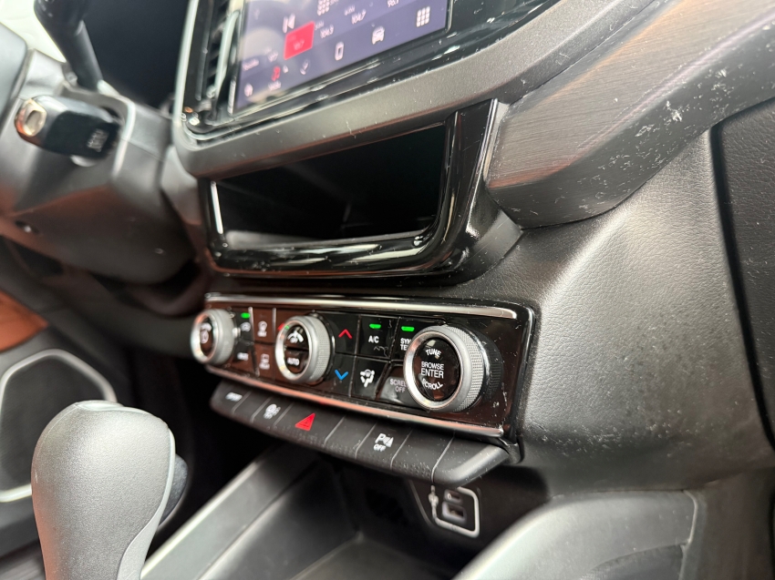 Fiat-TORO-1.3 TURBO 270 FLEX FREEDOM AT6