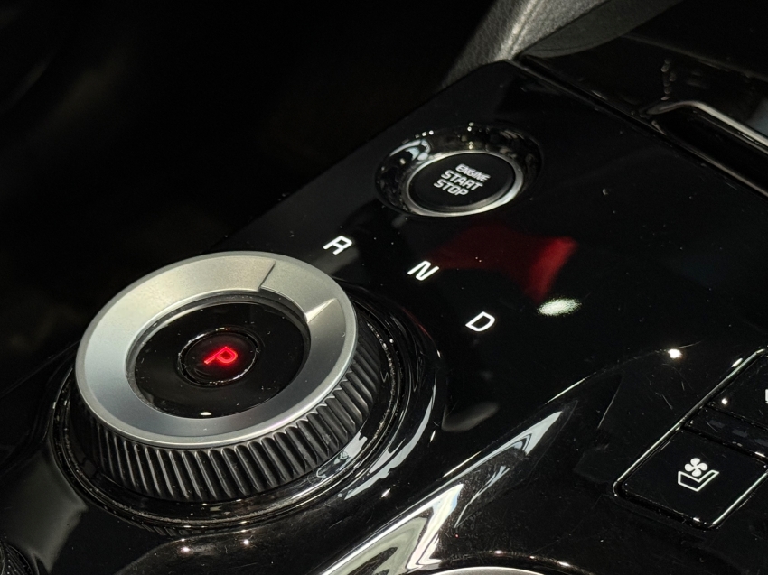 Kia Motors-SPORTAGE-1.6 TGDI MHEV EX PRESTIGE DCT