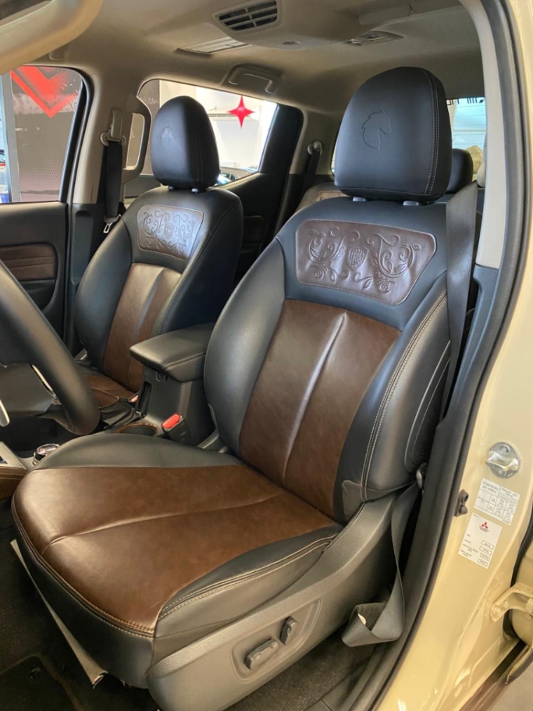 Mitsubishi-L200 TRITON-2.4 16V TURBO DIESEL SPORT HPE-S TERRA CD 4P 4X4 AUTOMÁTICO