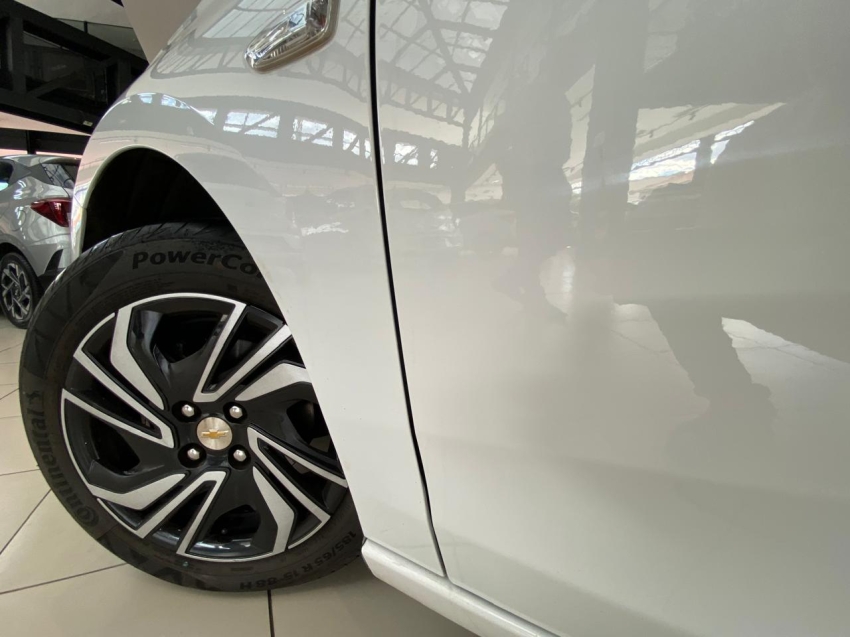 GM - Chevrolet-ONIX-1.0 FLEX LT MANUAL