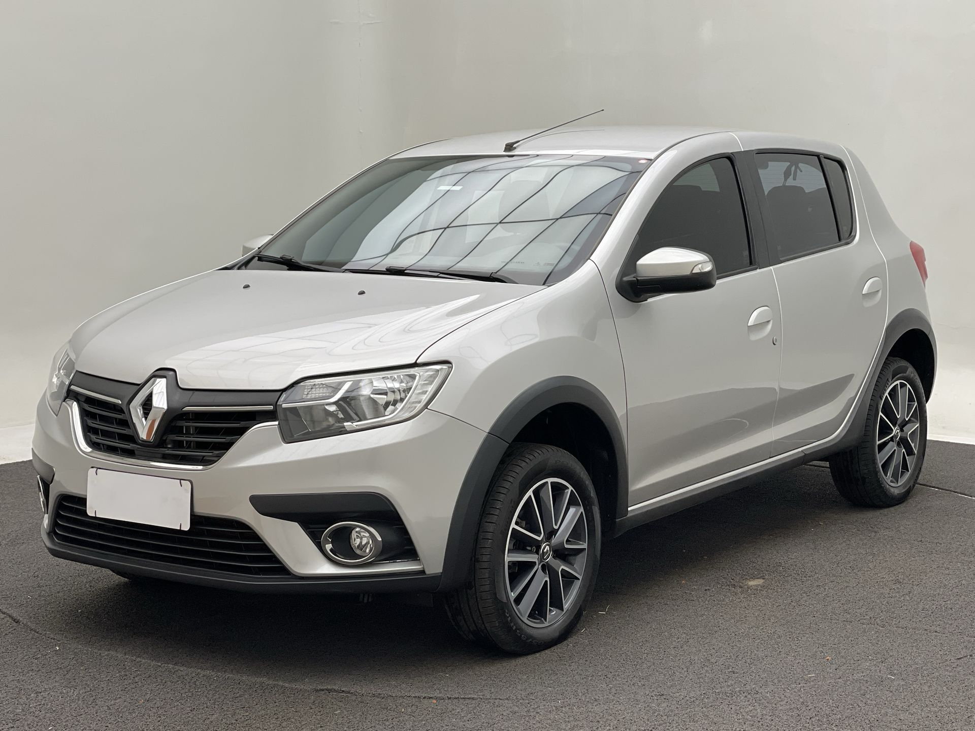 SANDERO Intense Flex 1.6 16V 5p Aut.