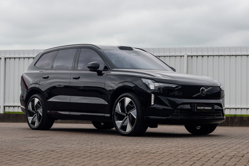 Volvo-EX90-P8 RECHARGE TWIN ELECTRIC PERFORMANCE ULTRA AWD