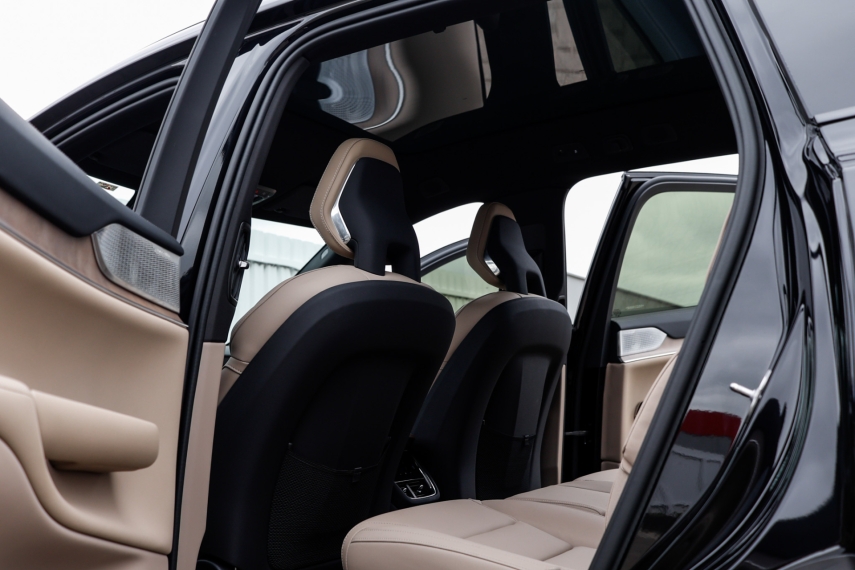 Volvo-EX90-P8 RECHARGE TWIN ELECTRIC PERFORMANCE ULTRA AWD