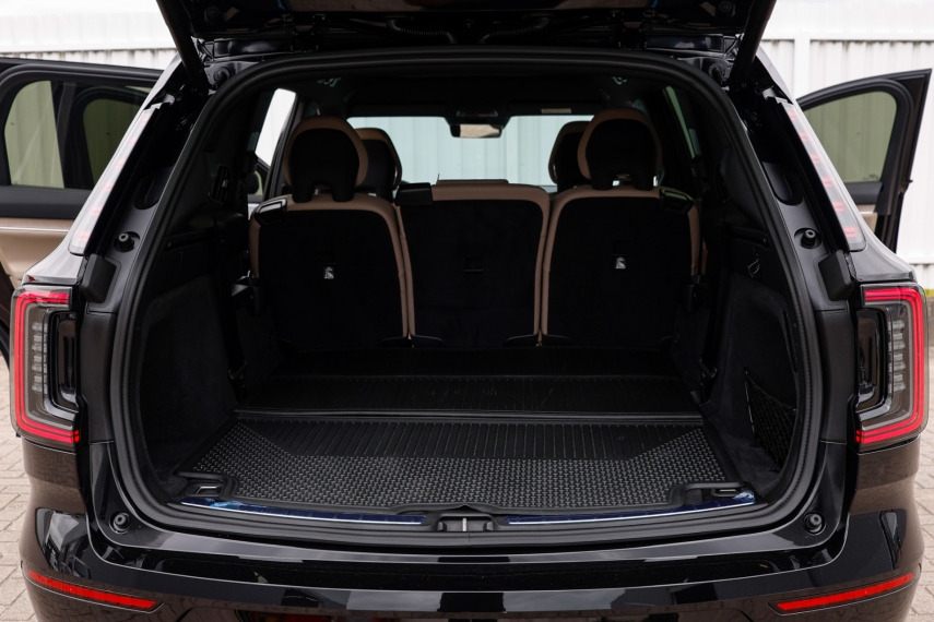 Volvo-EX90-P8 RECHARGE TWIN ELECTRIC PERFORMANCE ULTRA AWD