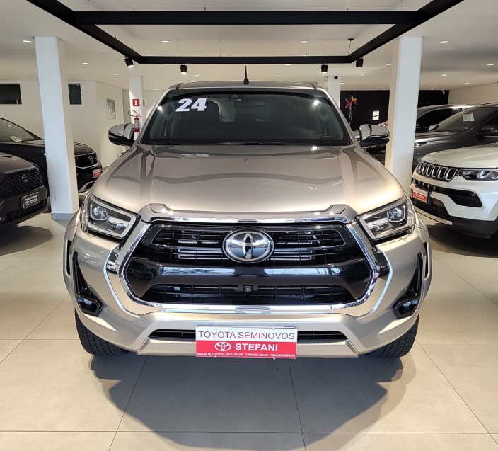 2.8 D-4D TURBO DIESEL CD SRX PLUS 4X4 AUTOMÁTICO