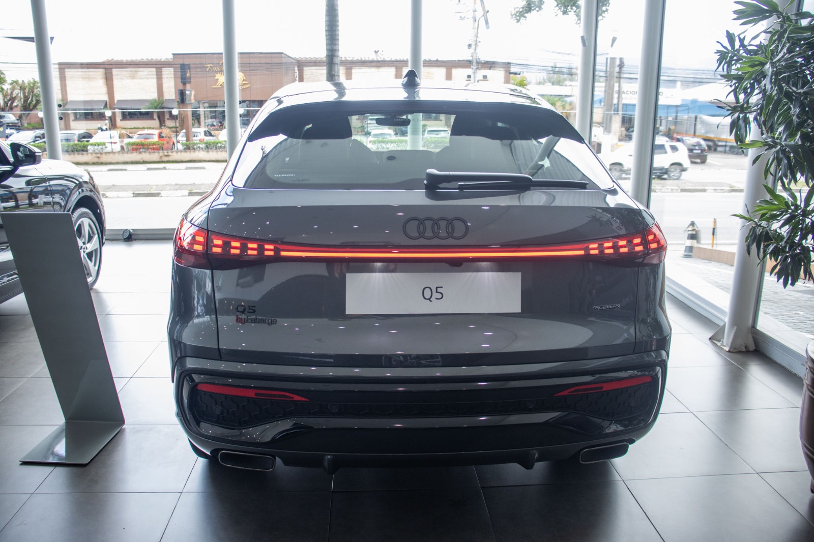 Audi-Q5-Q5 Sportback S-Line 2.0 TFSI Quat.S-Tron