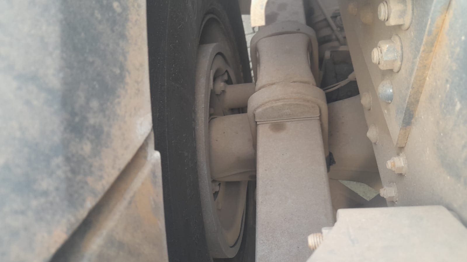 DAF-XF-XF 105 FT 460 4x2 (diesel)(E5)