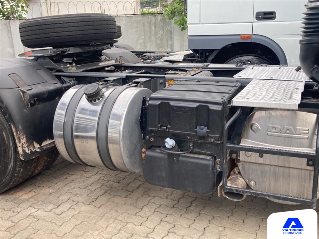 DAF-XF-XF 105 FT 460 4x2 (diesel)(E5)