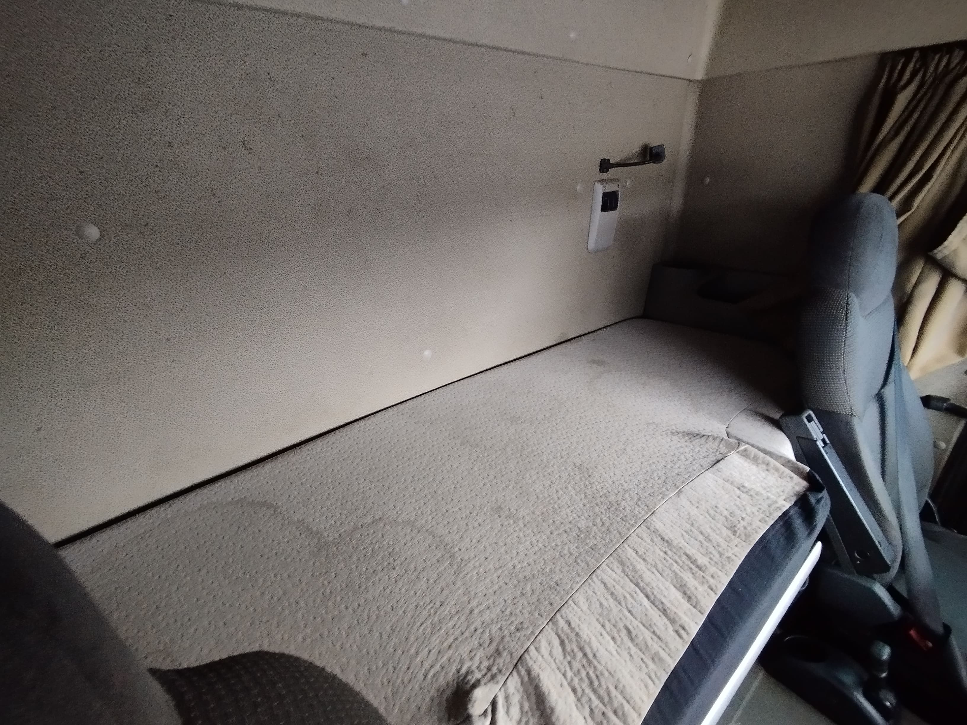 DAF-XF-XF 105 FT 460 4x2 (diesel)(E5)