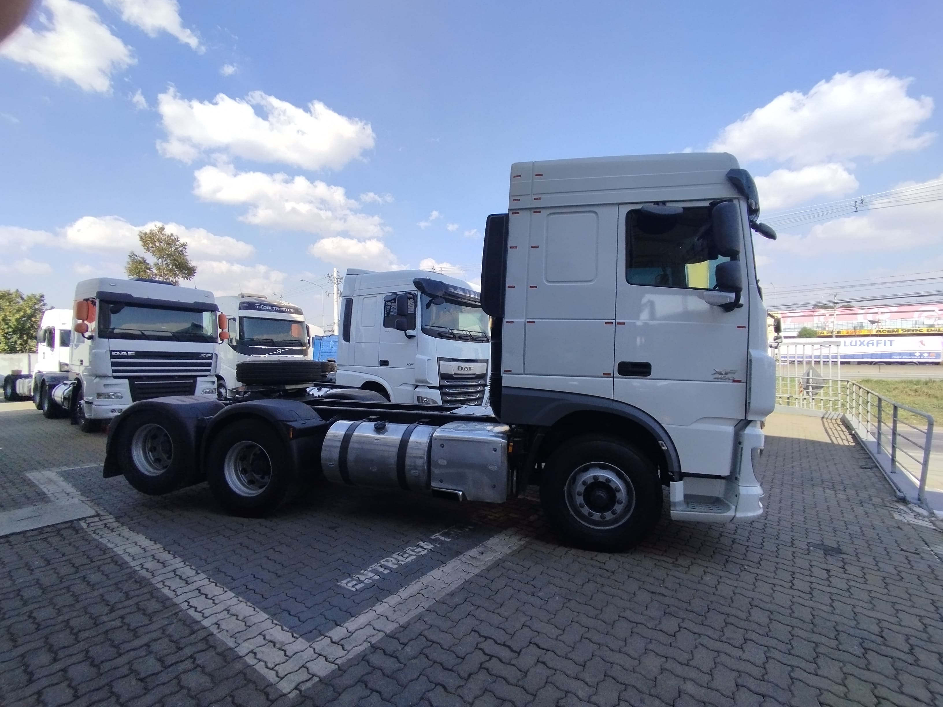 DAF-XF-XF FTS480 6x2 Space Cab (diesel)(E5)