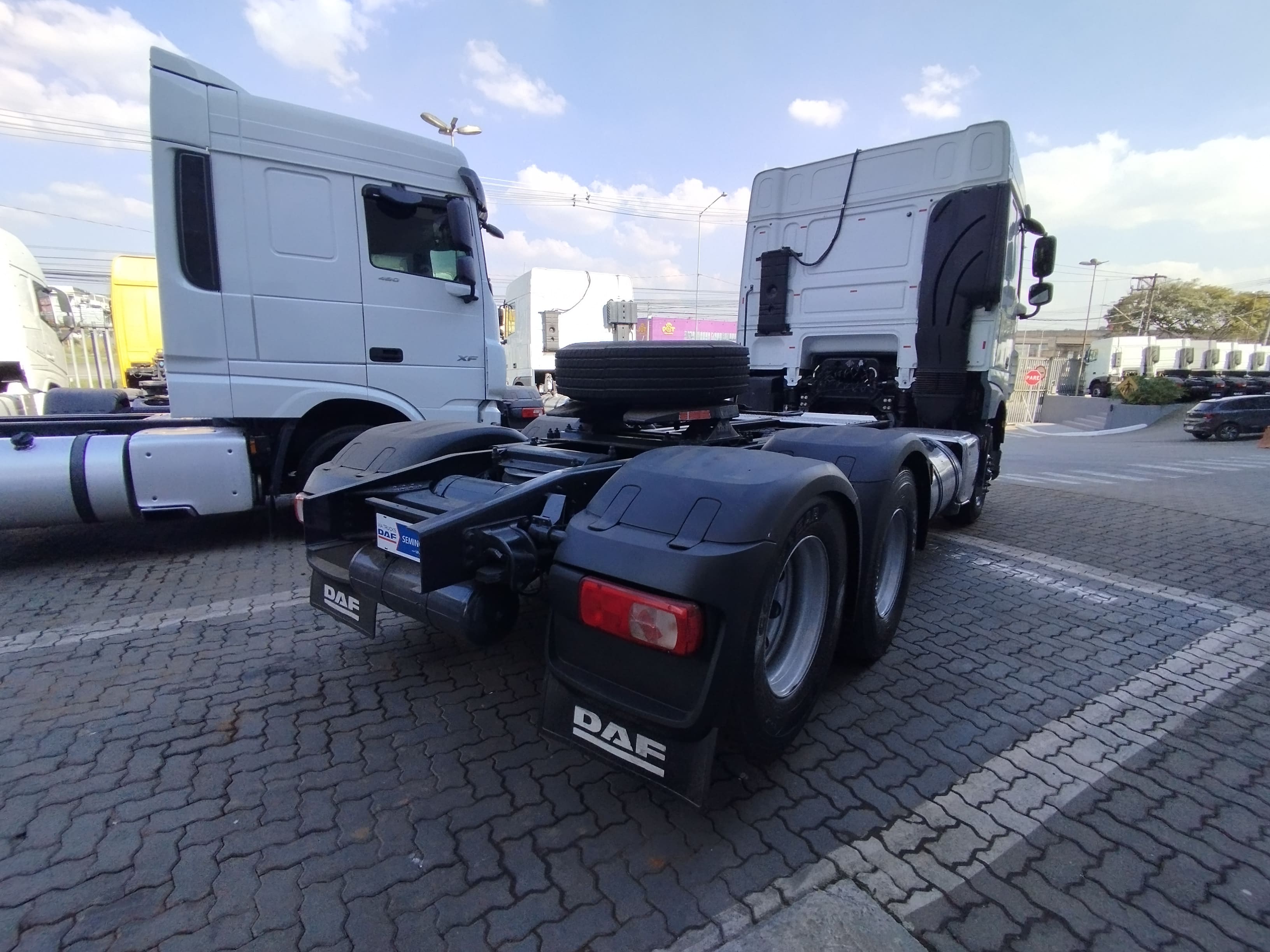 DAF-XF-XF FTS480 6x2 Space Cab (diesel)(E5)