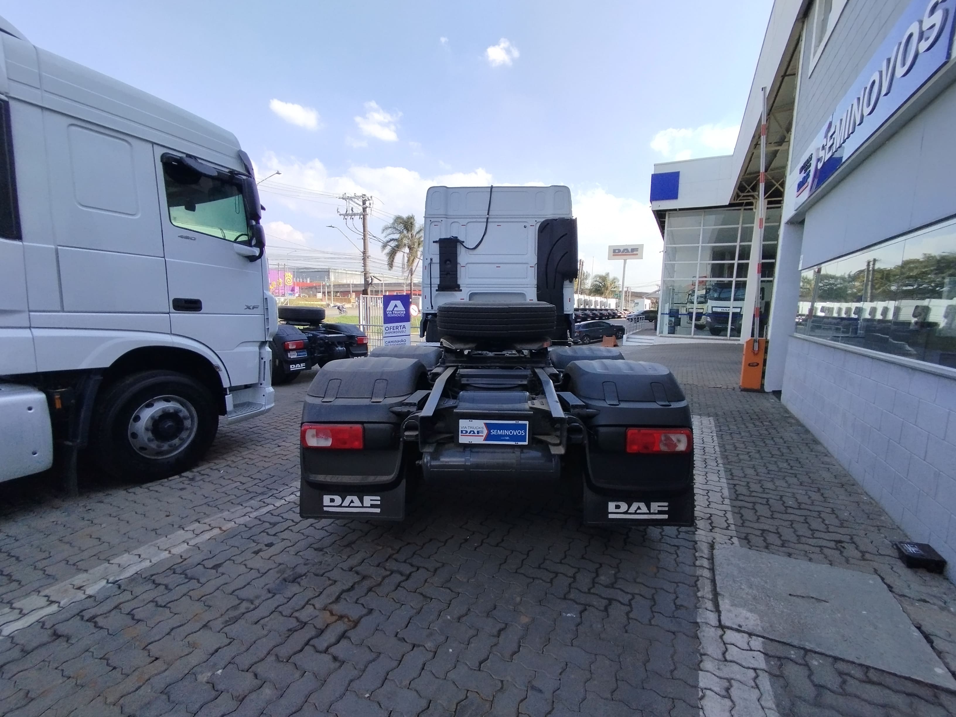 DAF-XF-XF FTS480 6x2 Space Cab (diesel)(E5)