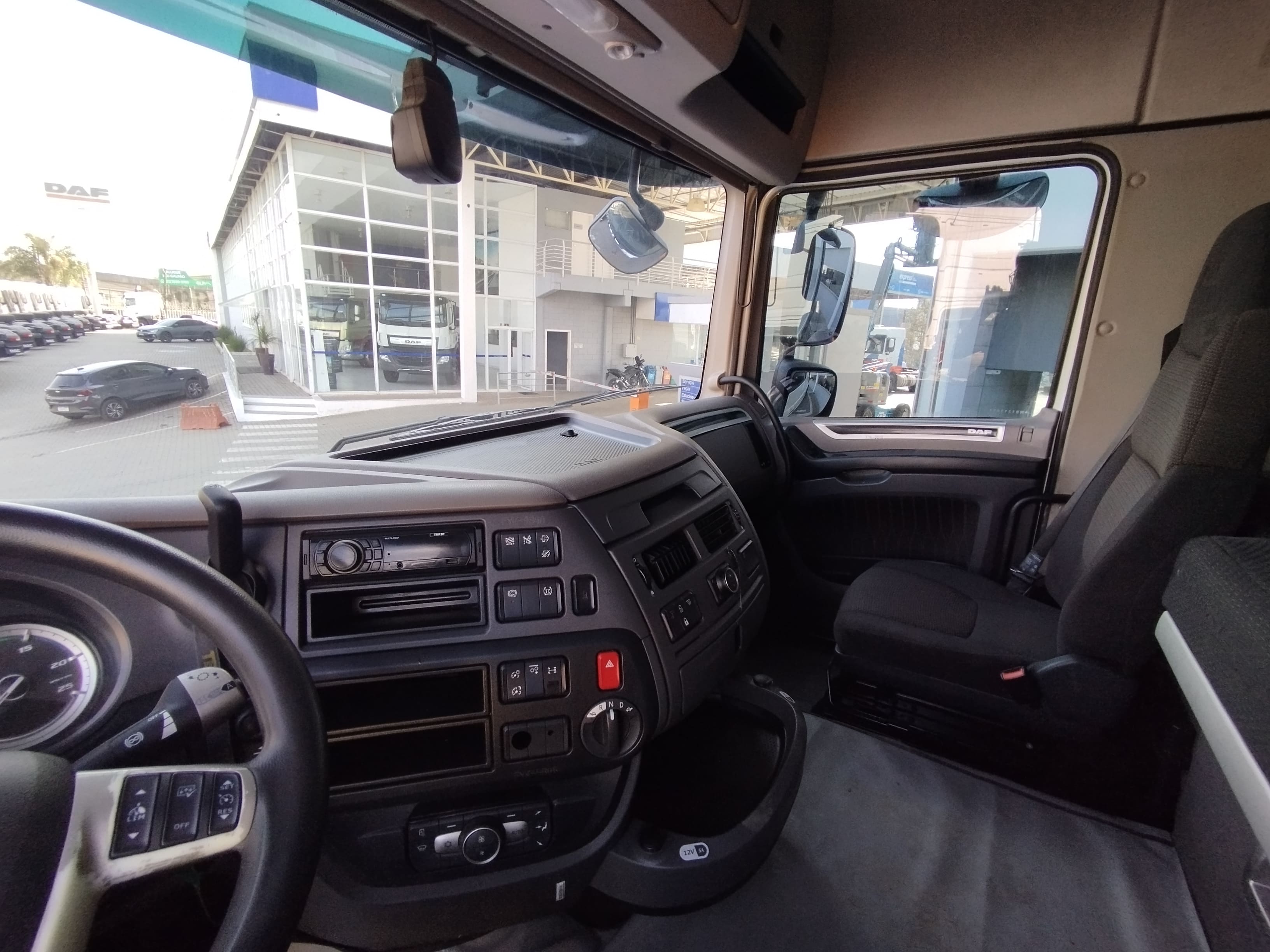 DAF-XF-XF FTS480 6x2 Space Cab (diesel)(E5)