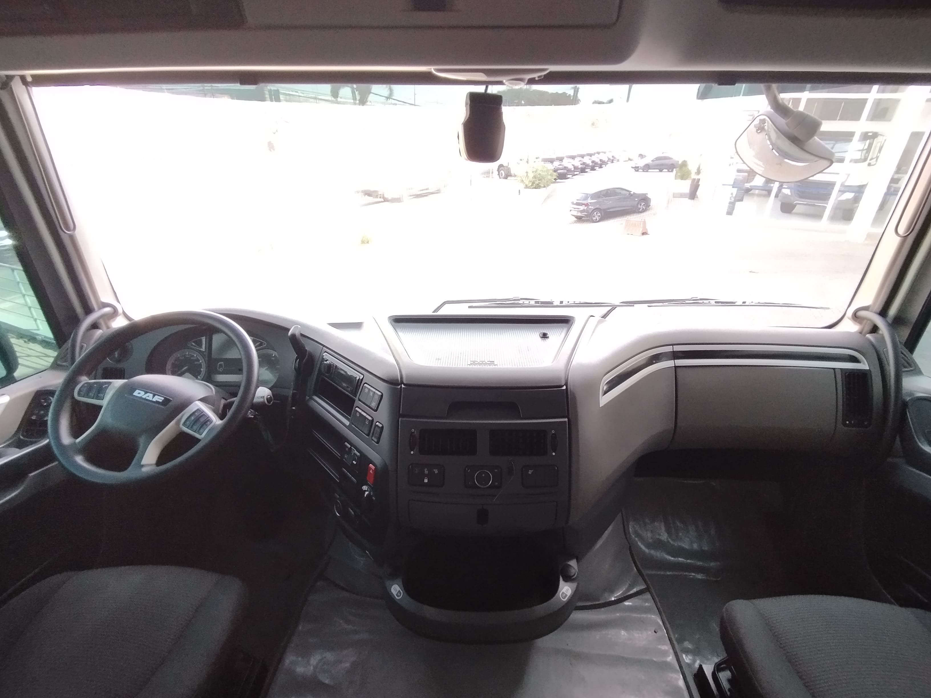 DAF-XF-XF FTS480 6x2 Space Cab (diesel)(E5)