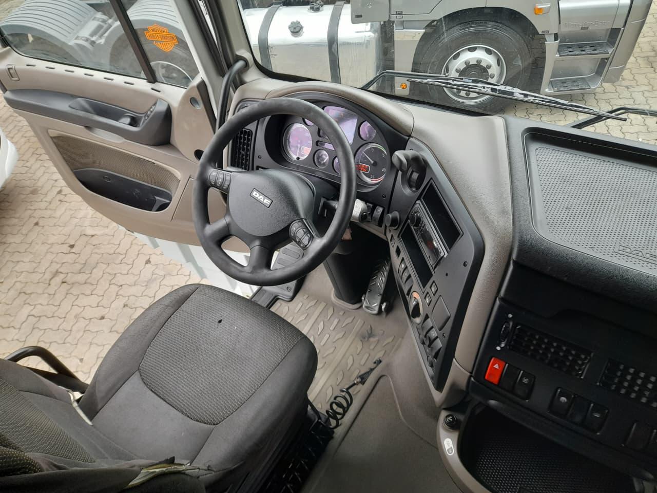 DAF-XF-XF 105 FTS 460 6x2 (diesel)(E5)