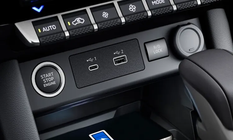 Tomadas 12v e portas usb