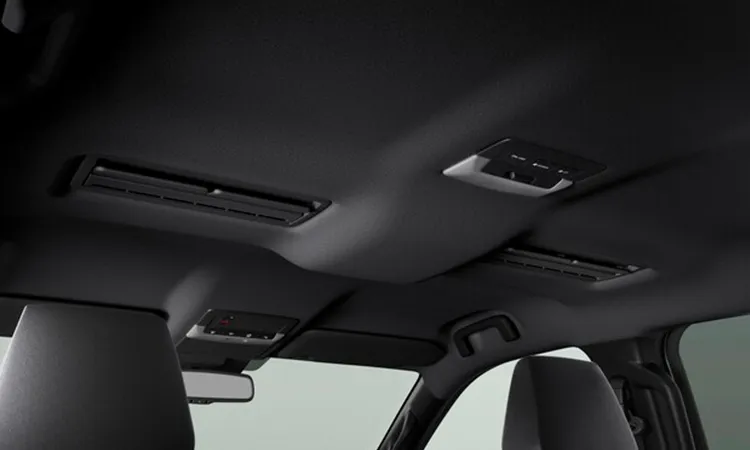 Acabamento interno na cor preta