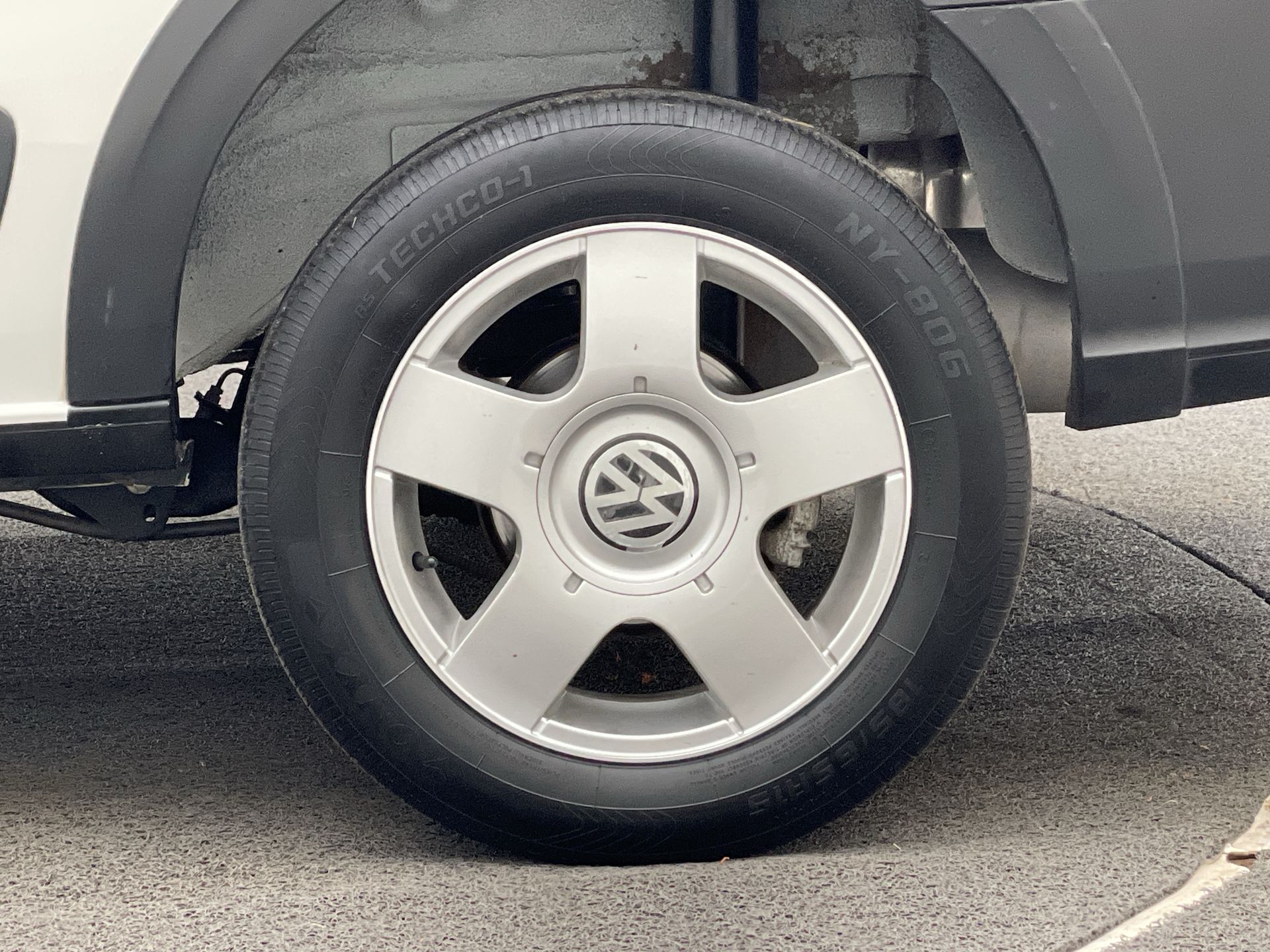 VW - Volkswagen-Saveiro-Saveiro Robust 1.6 Total Flex 8V