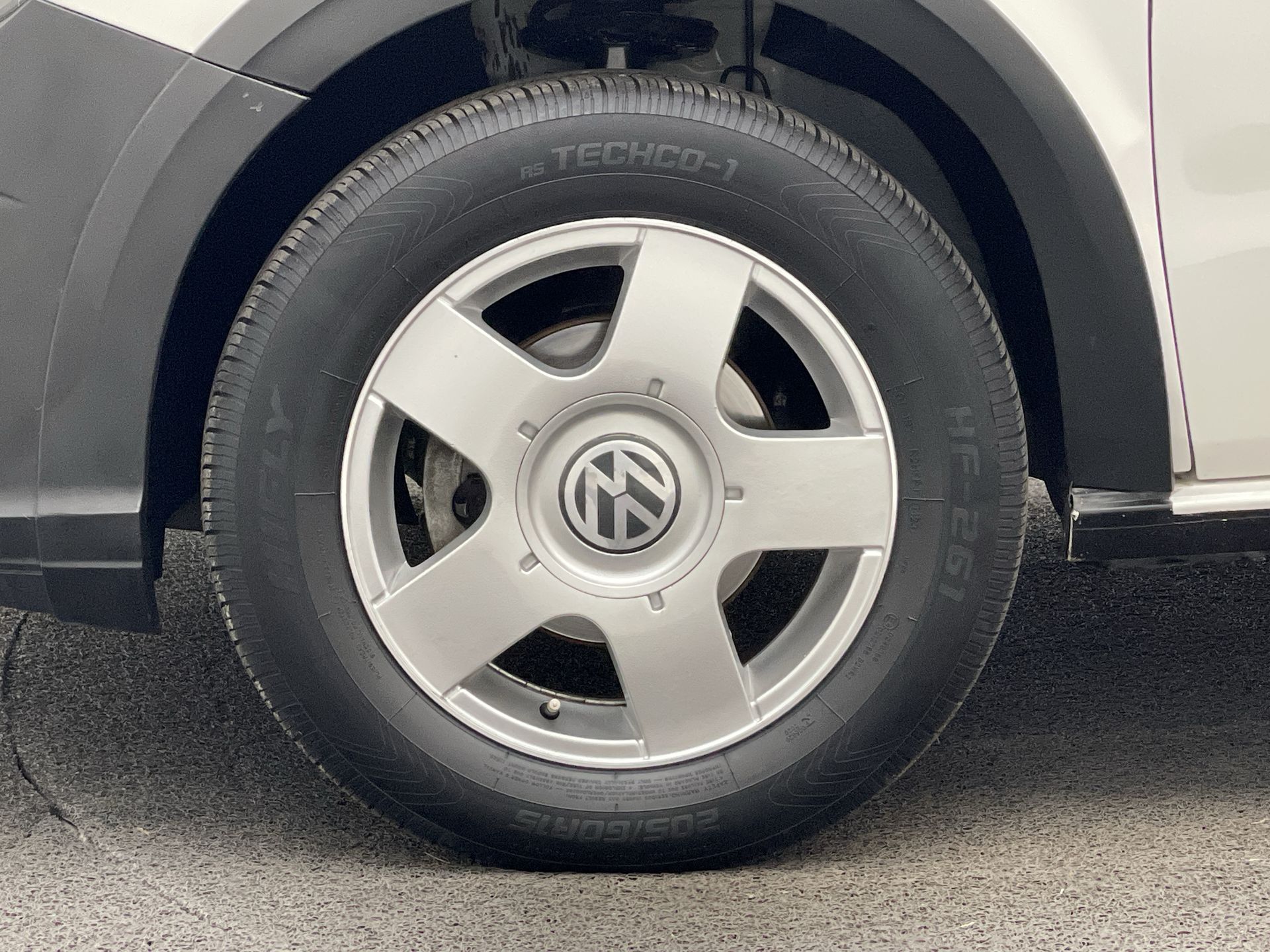 VW - Volkswagen-Saveiro-Saveiro Robust 1.6 Total Flex 8V