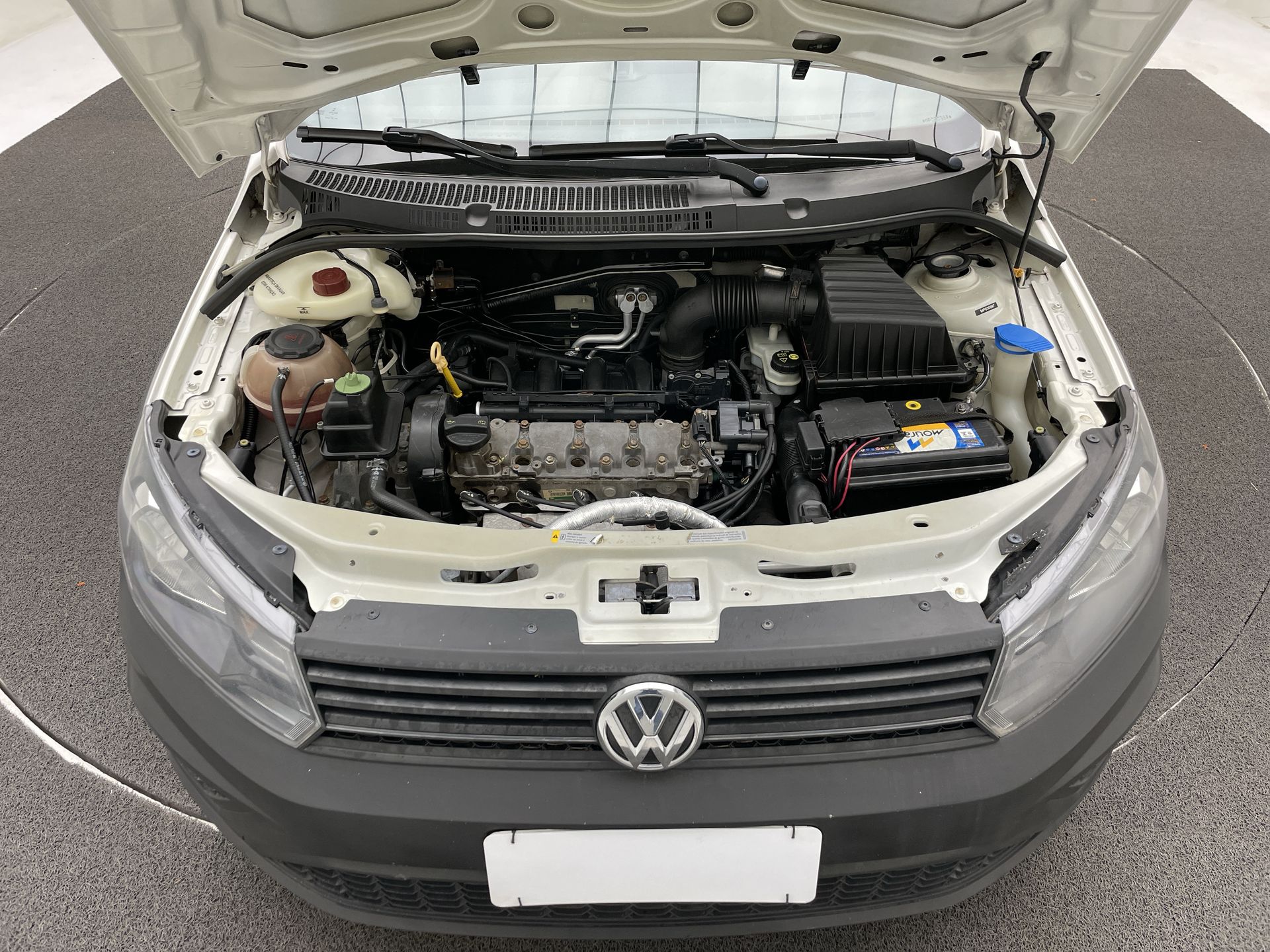 VW - Volkswagen-Saveiro-Saveiro Robust 1.6 Total Flex 8V