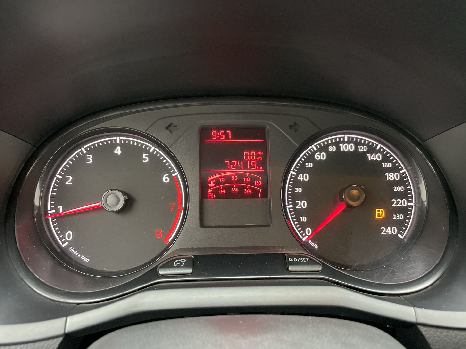 VW - Volkswagen-Saveiro-Saveiro Robust 1.6 Total Flex 8V