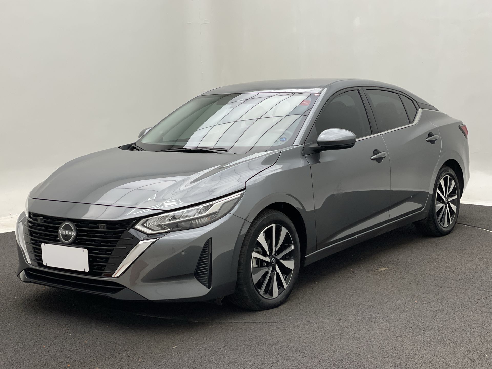 Sentra Advance 2.0 16V Aut.