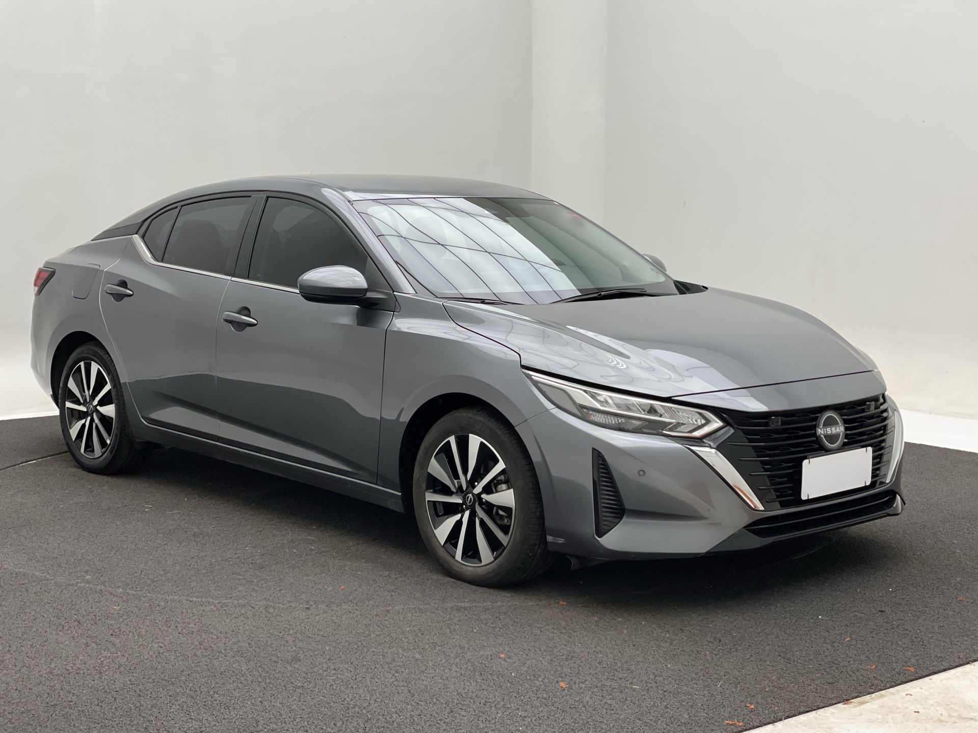 Sentra Advance 2.0 16V Aut.