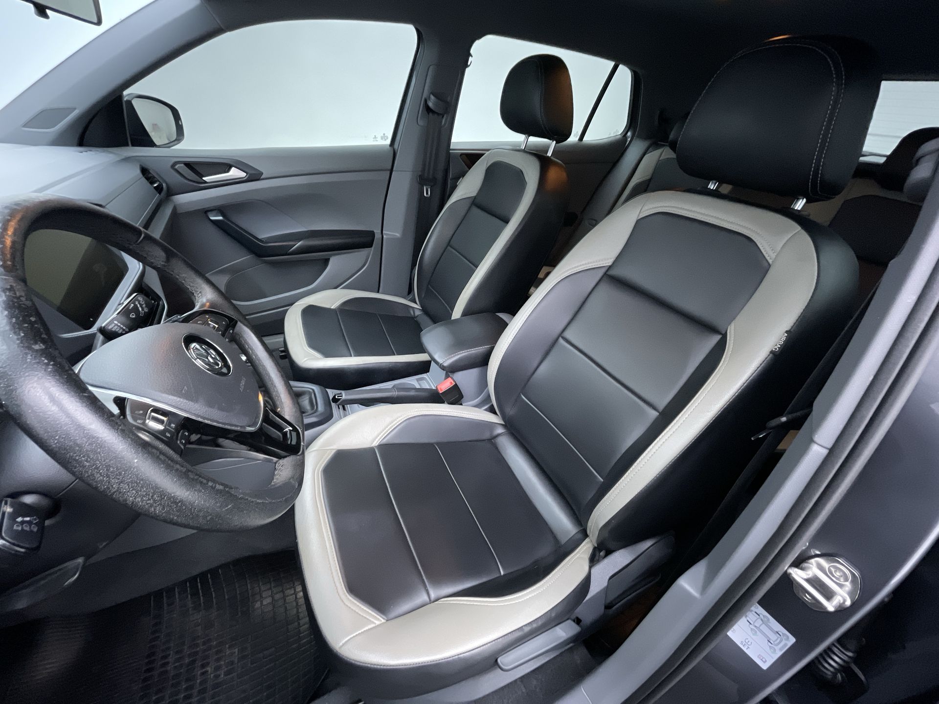 T-Cross 200 TSI 1.0  Flex 12V 5p Aut.