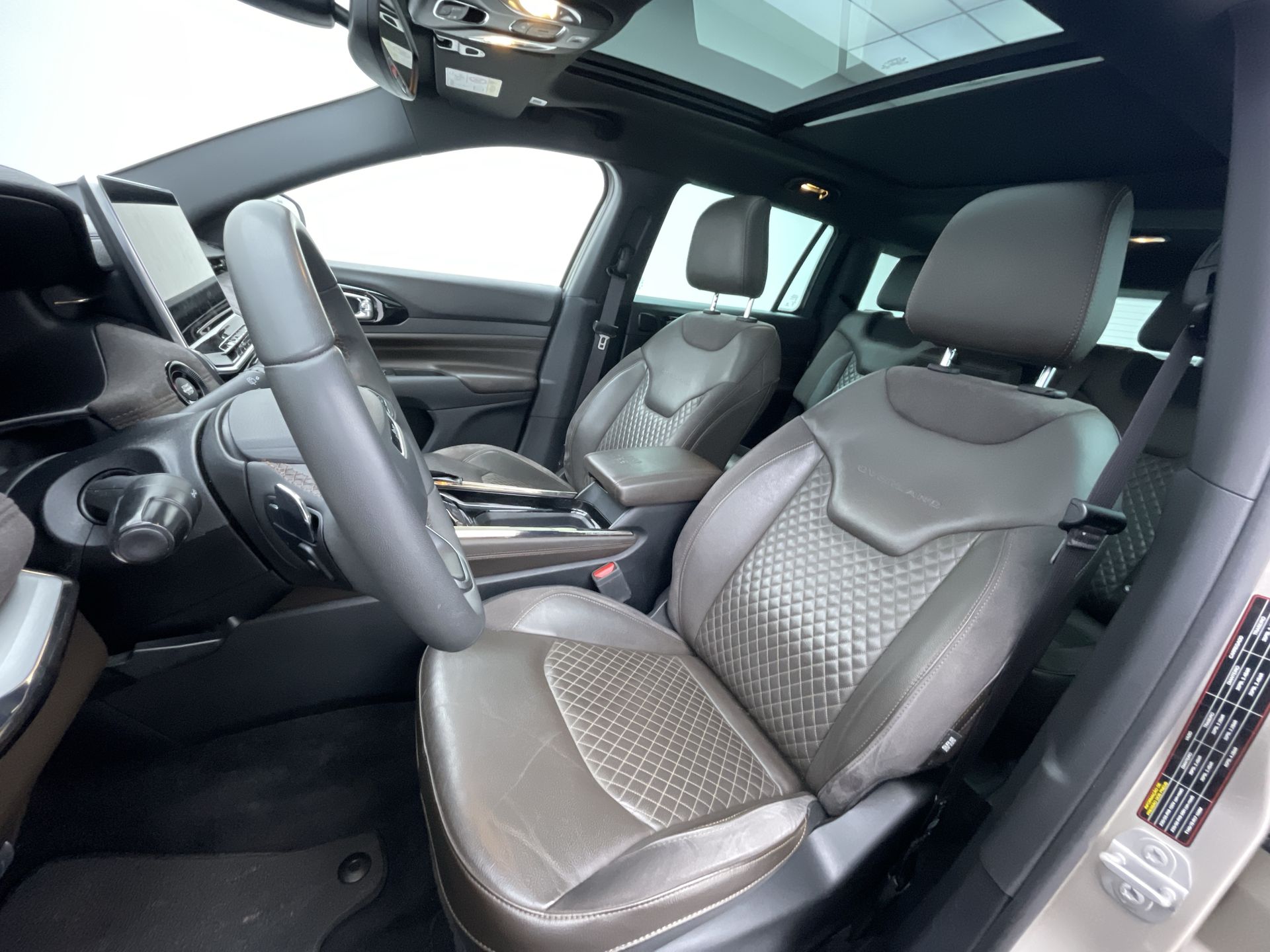 Commander Overl. TD380 2.0 4x4 Die. Aut.