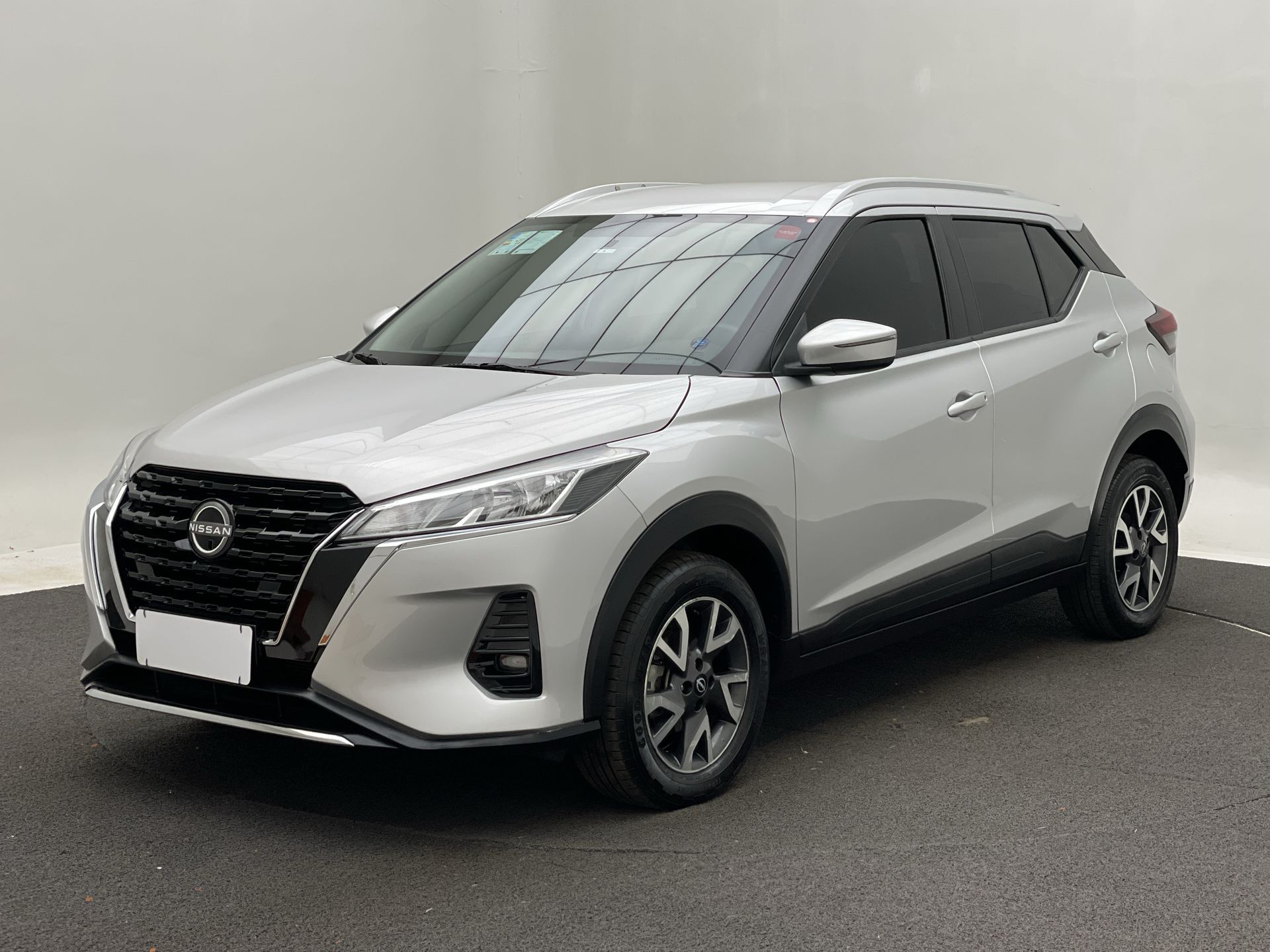 KICKS Sense 1.6 16V Flex Aut.