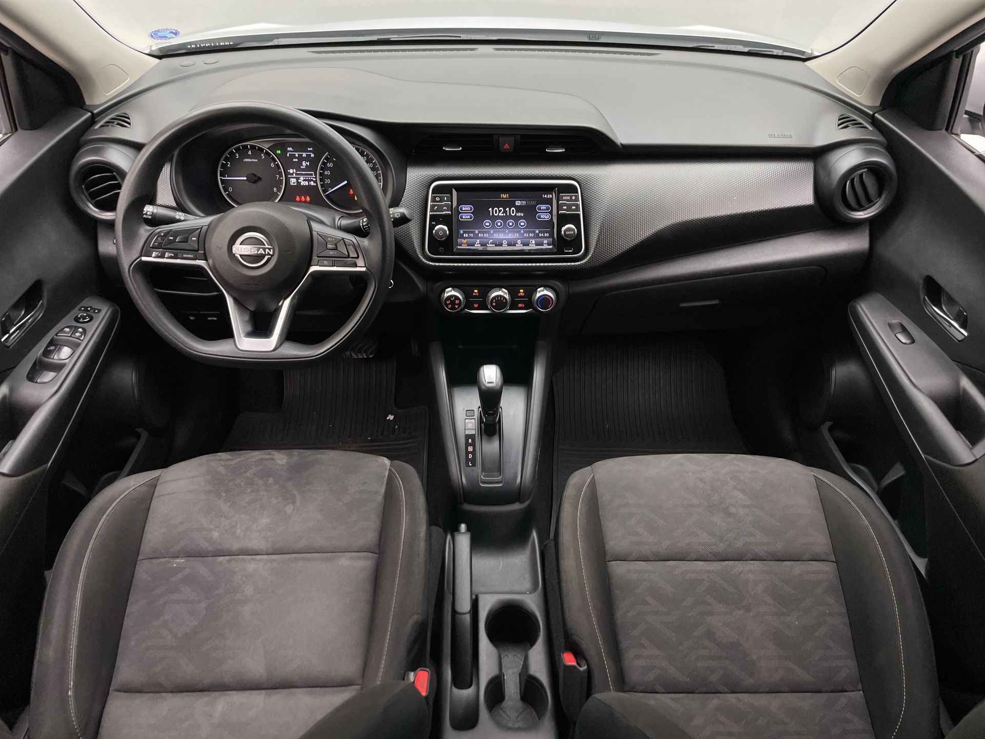 KICKS Sense 1.6 16V Flex Aut.