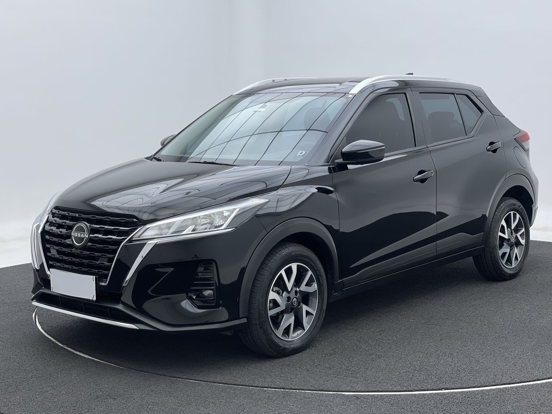 KICKS Sense 1.6 16V Flex Aut.